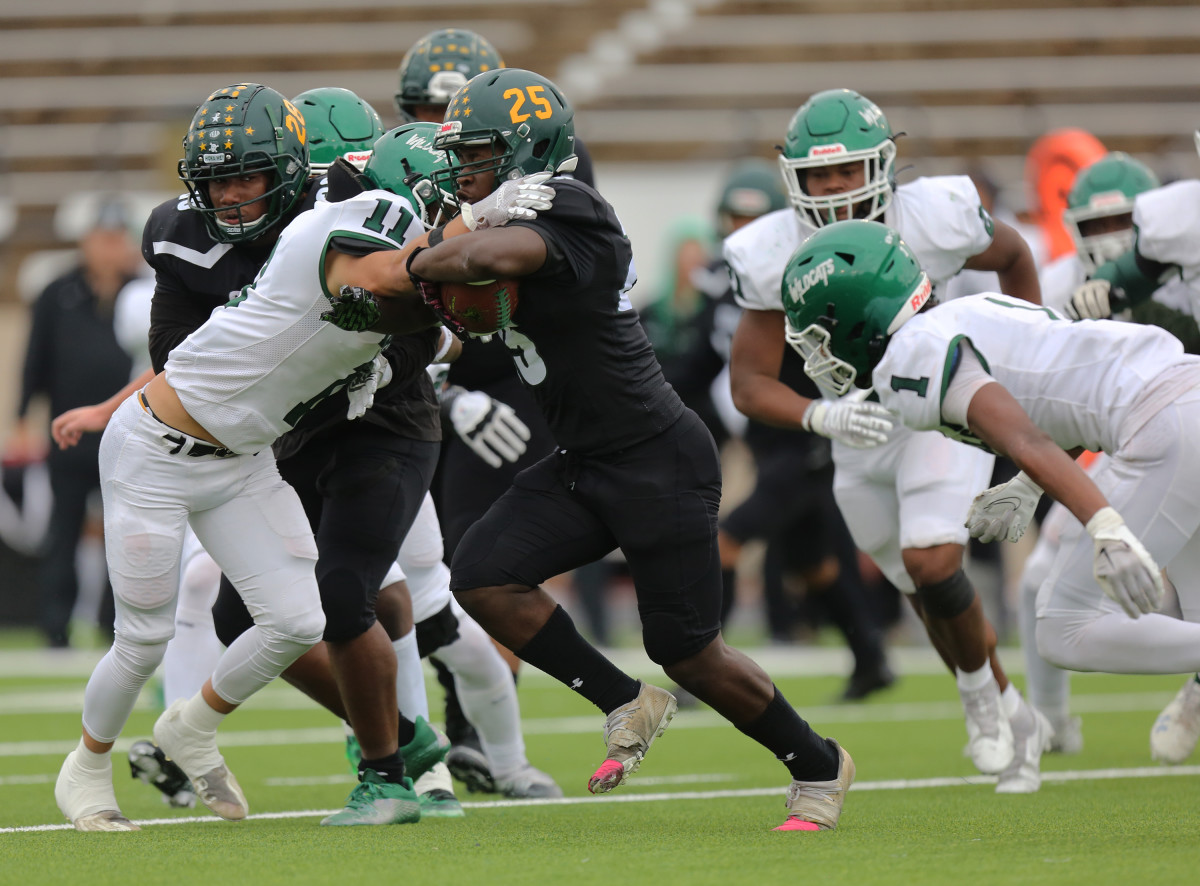 Kennedale Fort Worth Western Hills Texas football 102922 Brian McLean 16